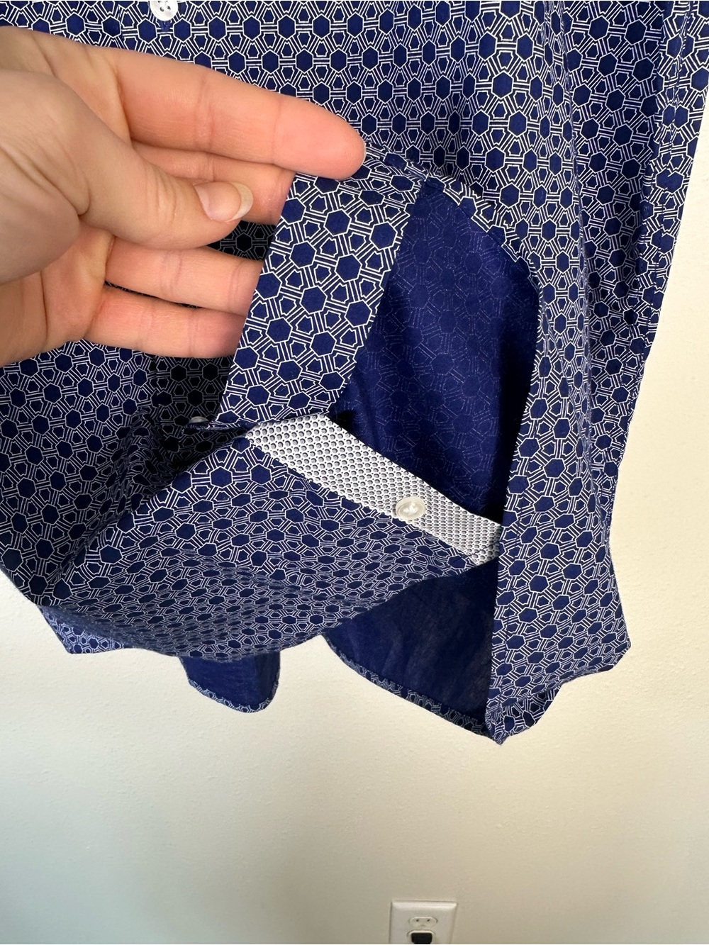 BRAX Men's Medium Hi-Flex Geometric Preppy Blue Short-Sleeve Button-Up Shirt - Picture 3 of 6